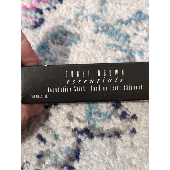 BOBBI BROWN ESSENTIALS FOUNDATION STICK SAND 2 - FULL SIZE BOXED - Picture 6 of 6